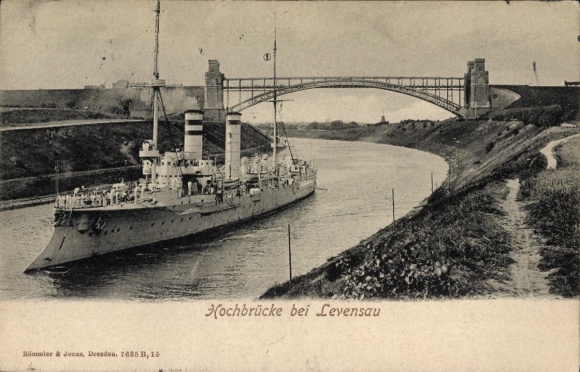 Puente Alto de Levensau, canal, buque de guerra alemán, crucero ligero, Armada Imperial