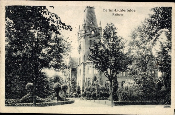 TP Berlín Steglitz Lichterfelde, Ayuntamiento