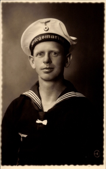 Foto: Ak, marinero de la Kriegsmarine en uniforme, retrato.