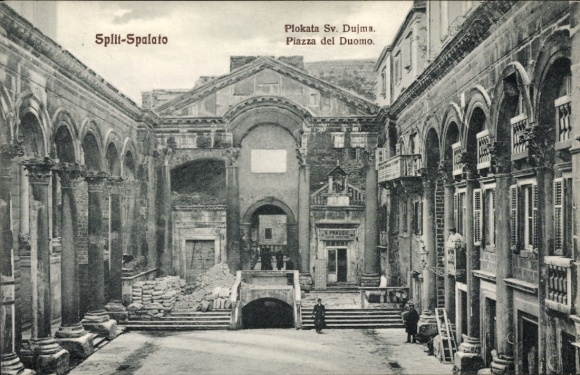 TP Split Spalato Croacia, Piazza del Duomo