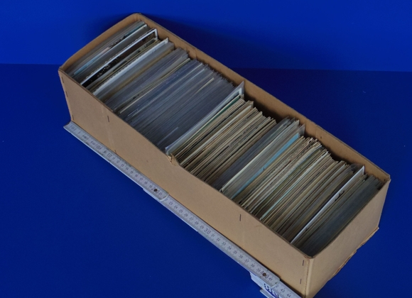 Aproximadamente 1000 postales del extranjero anteriores a 1945