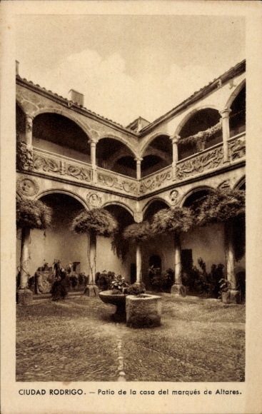 TP Ciudad Rodrigo Castillas y León, Patio de la casa del marqués de Altares, arquitectura